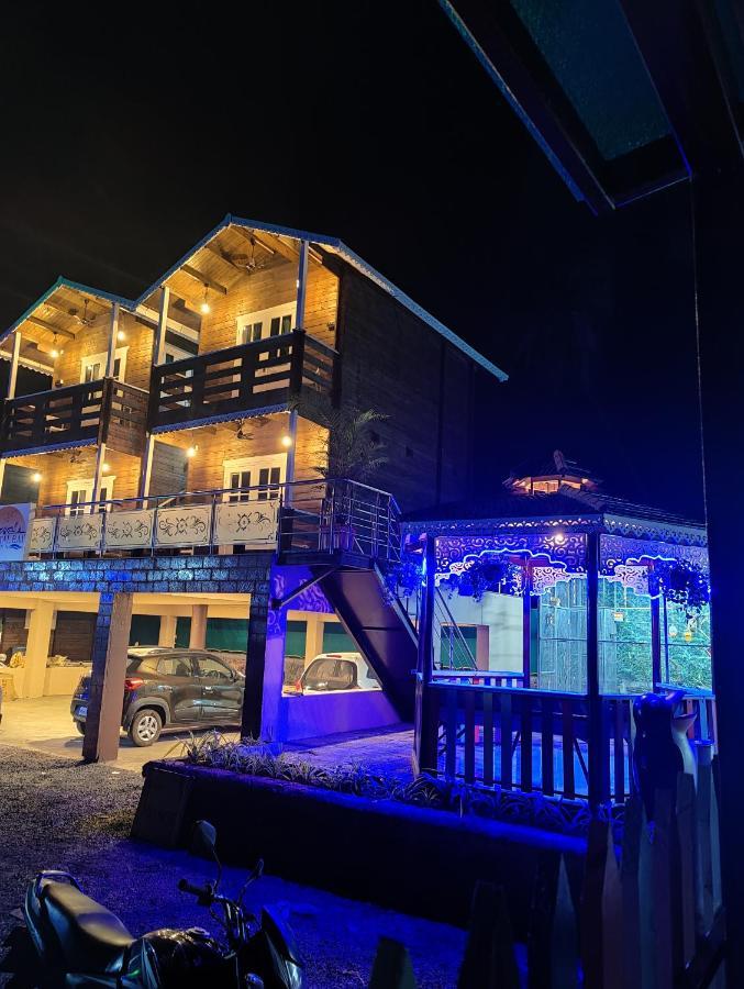 Coastal Bay Inn Alībāg Dış mekan fotoğraf