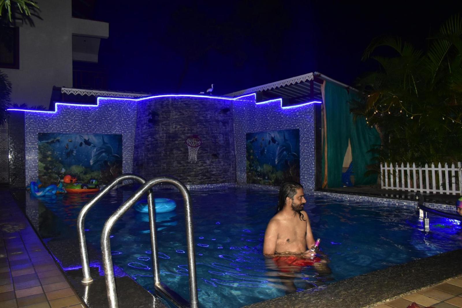Coastal Bay Inn Alībāg Dış mekan fotoğraf