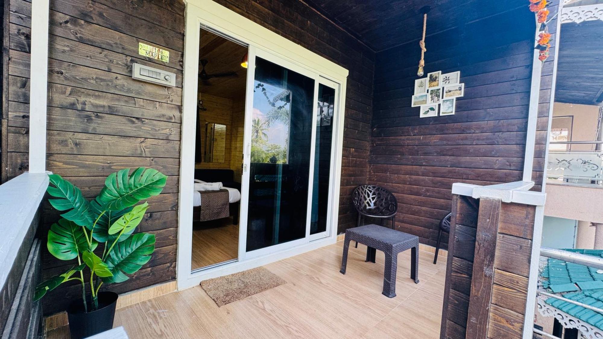 Coastal Bay Inn Alībāg Dış mekan fotoğraf